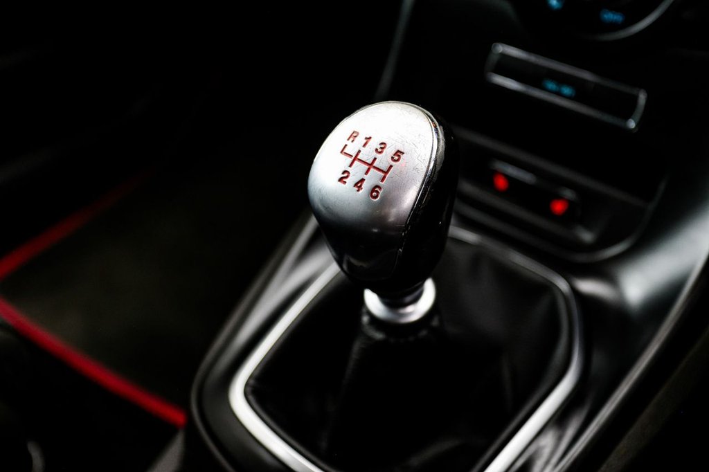 Used Ford Fiesta 2015 for sale - 77981610: Photo 45