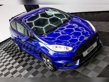 Used Ford Fiesta 2015 for sale - 77981610: Photo