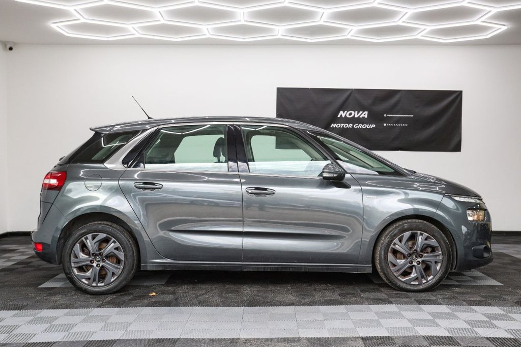 Used Citroen C4 Picasso 2015 for sale - 76558662: Photo 5