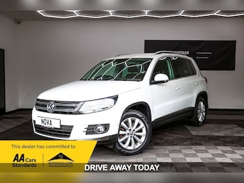 Used Volkswagen Tiguan 2015 for sale - 78544050: Photo