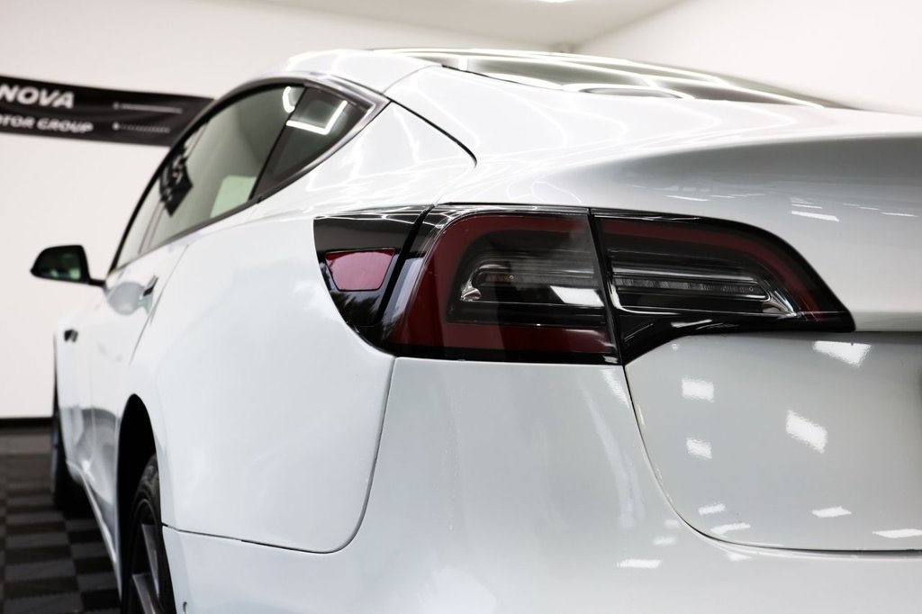 Used Tesla Model 3 2020 for sale - 76309410: Photo 14