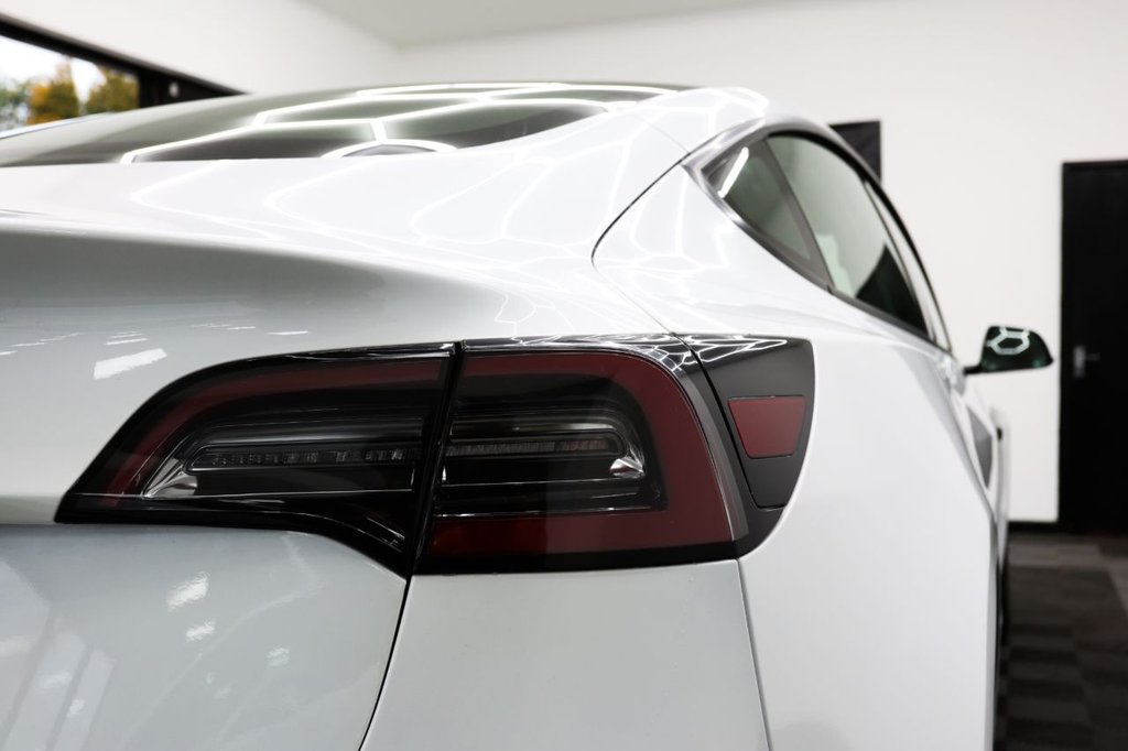 Used Tesla Model 3 2020 for sale - 76309410: Photo 15