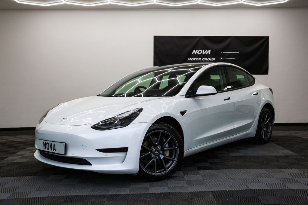 Used Tesla Model 3 2020 for sale - 76309410: Photo 2