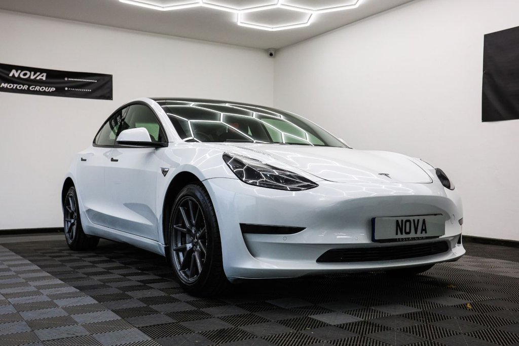 Used Tesla Model 3 2020 for sale - 76309410: Photo 3