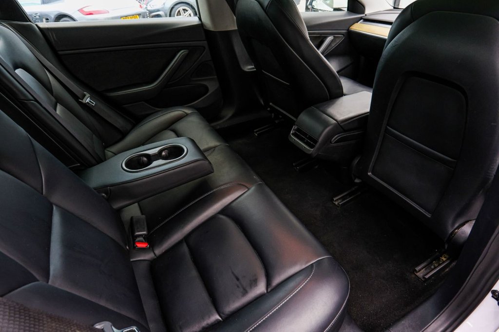 Used Tesla Model 3 2020 for sale - 76309410: Photo 33