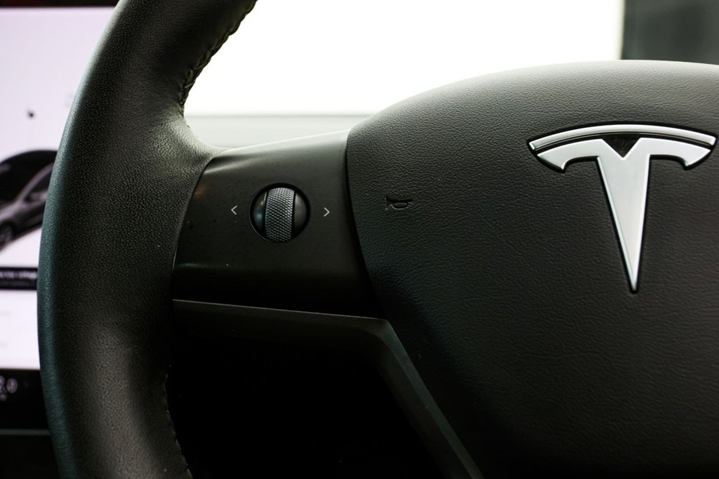 Used Tesla Model 3 2020 for sale - 76309410: Photo 36