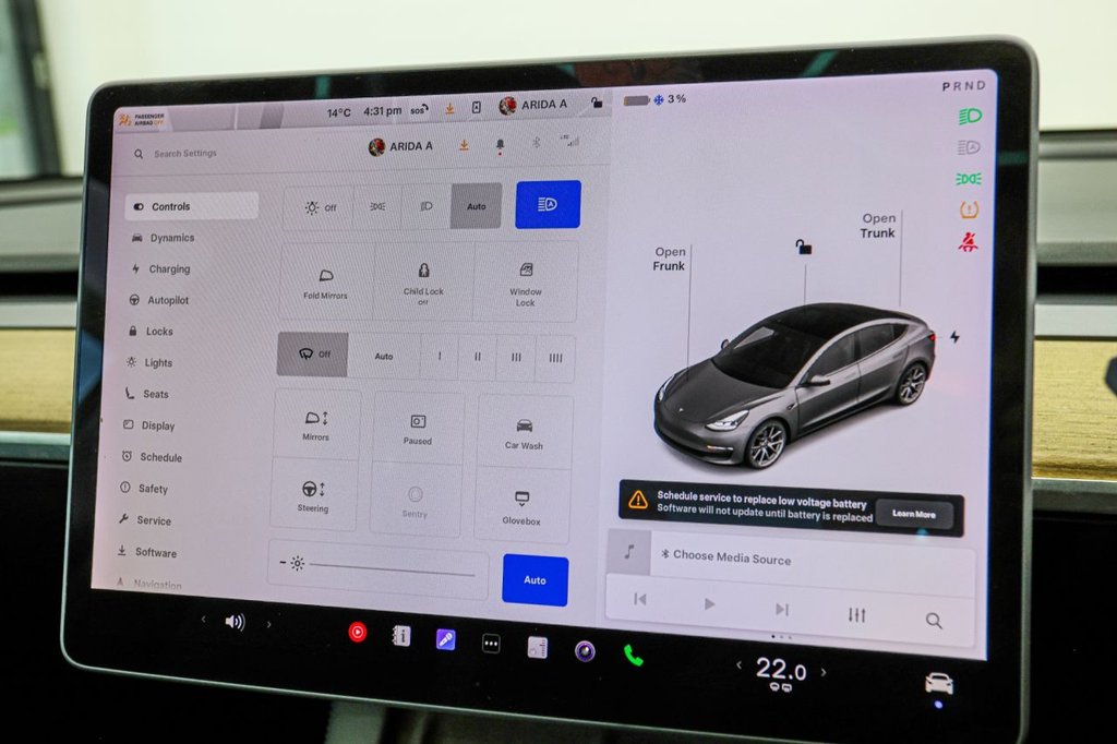 Used Tesla Model 3 2020 for sale - 76309410: Photo 42