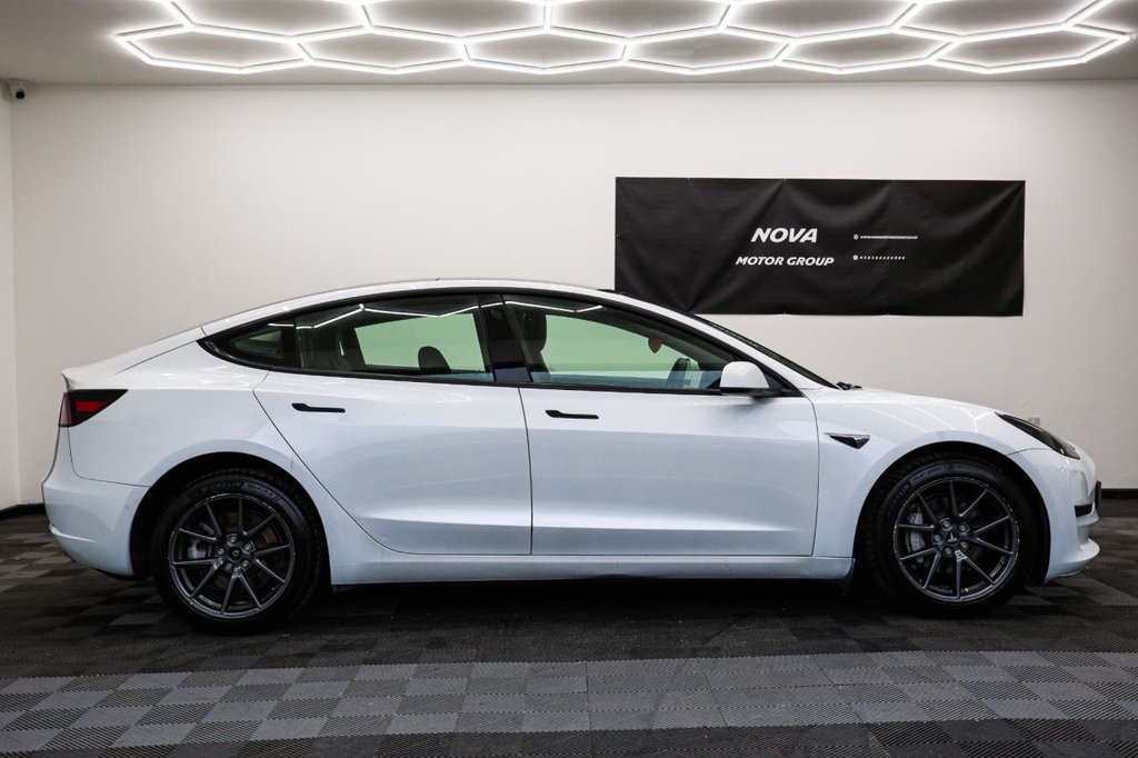 Used Tesla Model 3 2020 for sale - 76309410: Photo 5