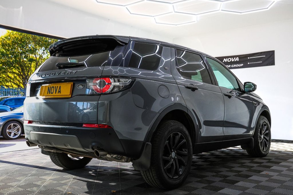Used Land Rover Discovery Sport 2016 for sale - 76345564: Photo 10
