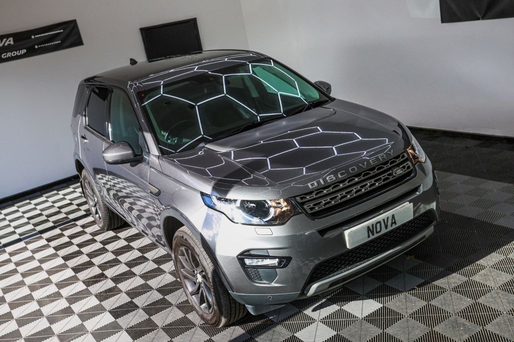 Used Land Rover Discovery Sport 2016 for sale - 76345564: Photo 3
