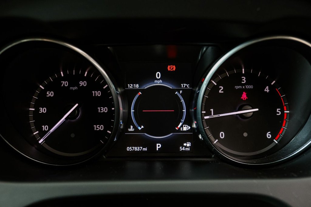 Used Land Rover Discovery Sport 2016 for sale - 76345564: Photo 38