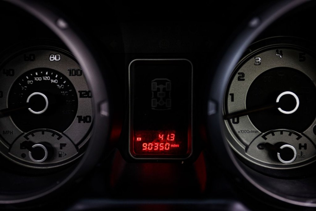 Used Mitsubishi Shogun 2017 for sale - 77936210: Photo 36