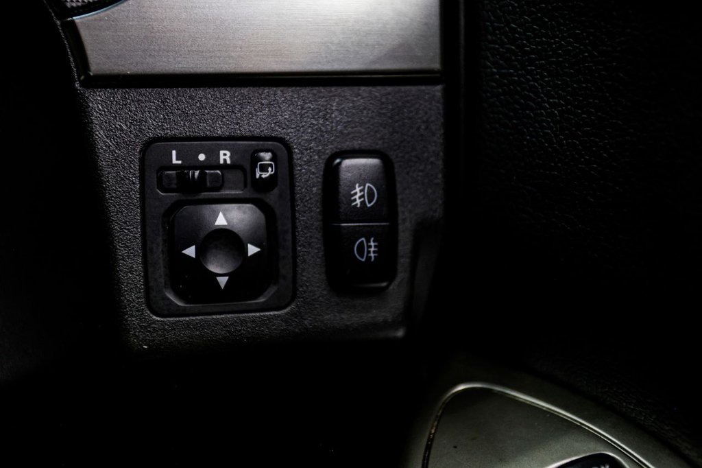 Used Mitsubishi Shogun 2017 for sale - 77936210: Photo 37