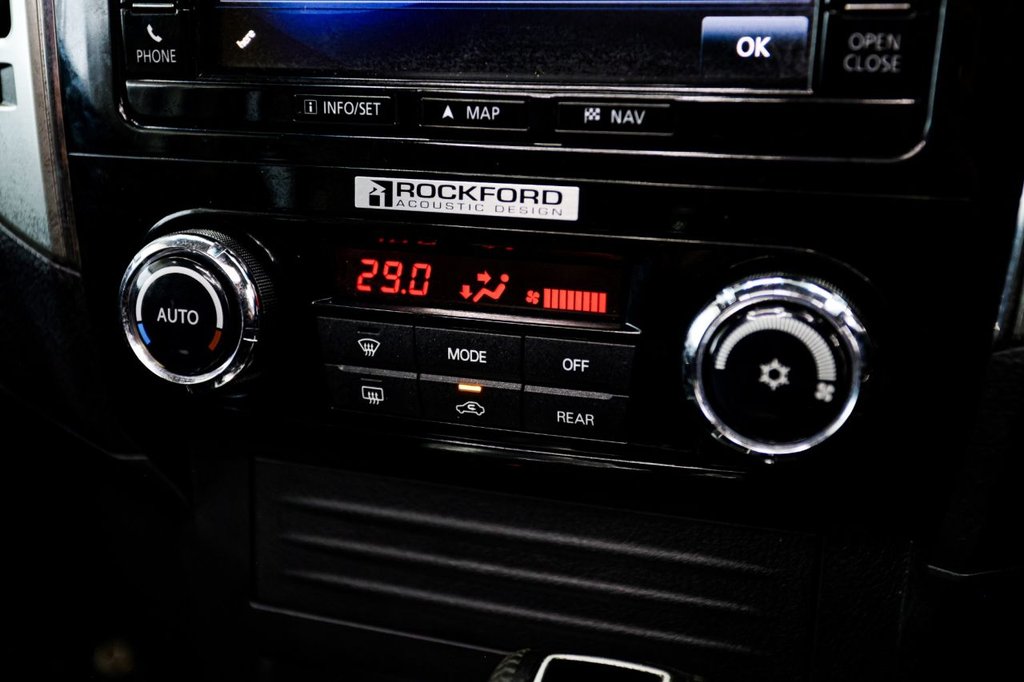 Used Mitsubishi Shogun 2017 for sale - 77936210: Photo 40