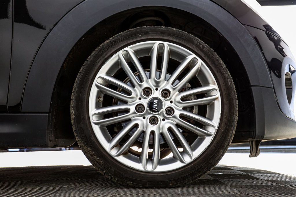 Used MINI Convertible 2017 for sale - 76386544: Photo 20