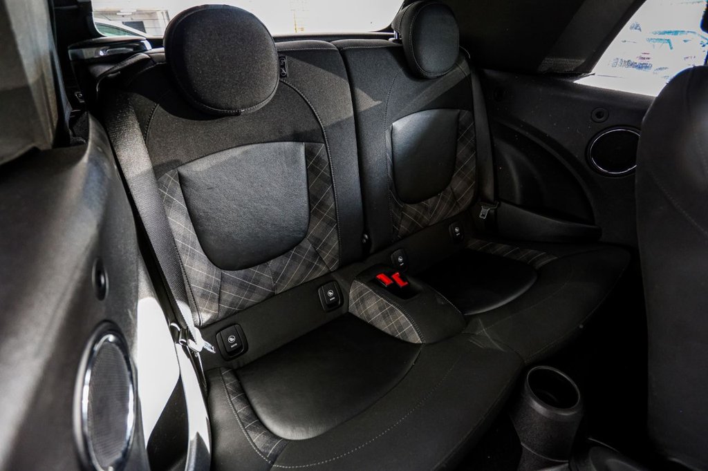 Used MINI Convertible 2017 for sale - 76386544: Photo 24