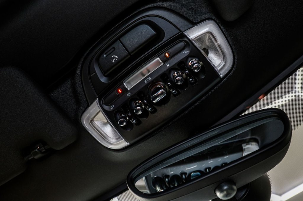 Used MINI Convertible 2017 for sale - 76386544: Photo 48