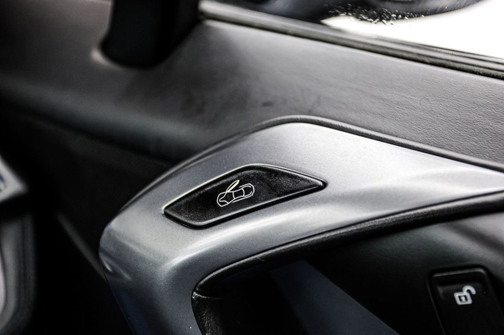 Used BMW i8 2016 for sale - 76950488: Photo 28