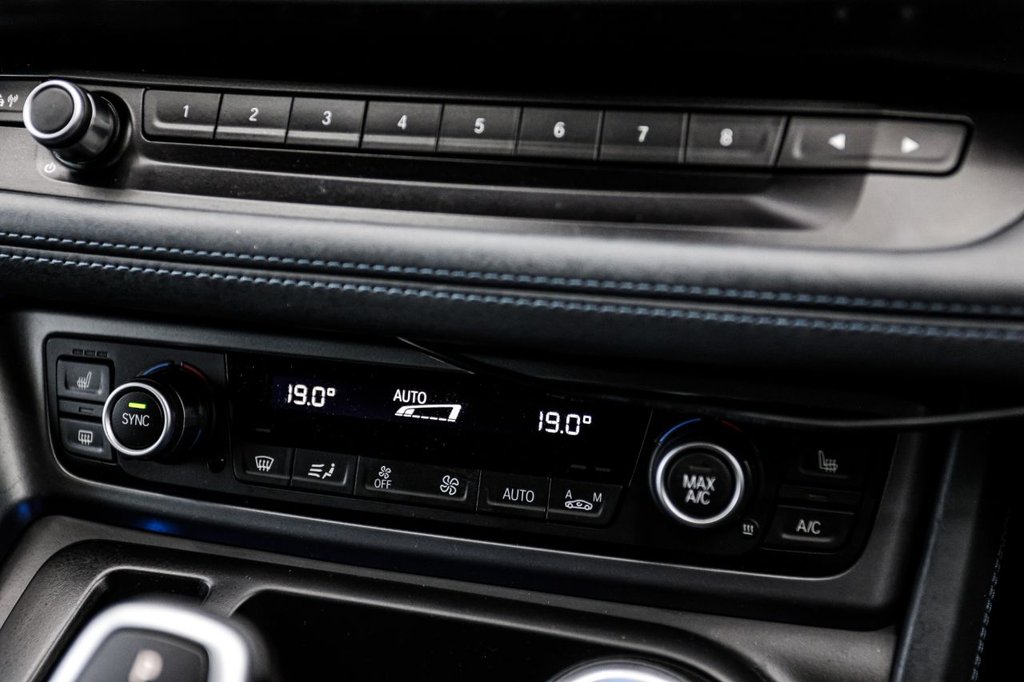 Used BMW i8 2016 for sale - 76950488: Photo 43