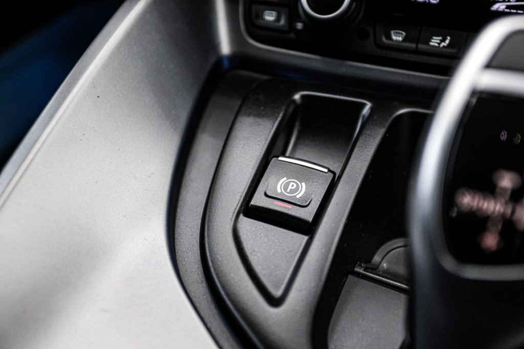 Used BMW i8 2016 for sale - 76950488: Photo 46