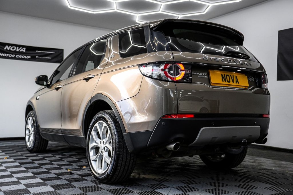 Used Land Rover Discovery Sport 2016 for sale - 76439106: Photo 12