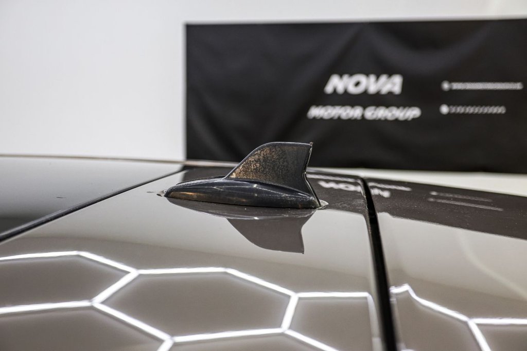 Used Land Rover Discovery Sport 2016 for sale - 76439106: Photo 18