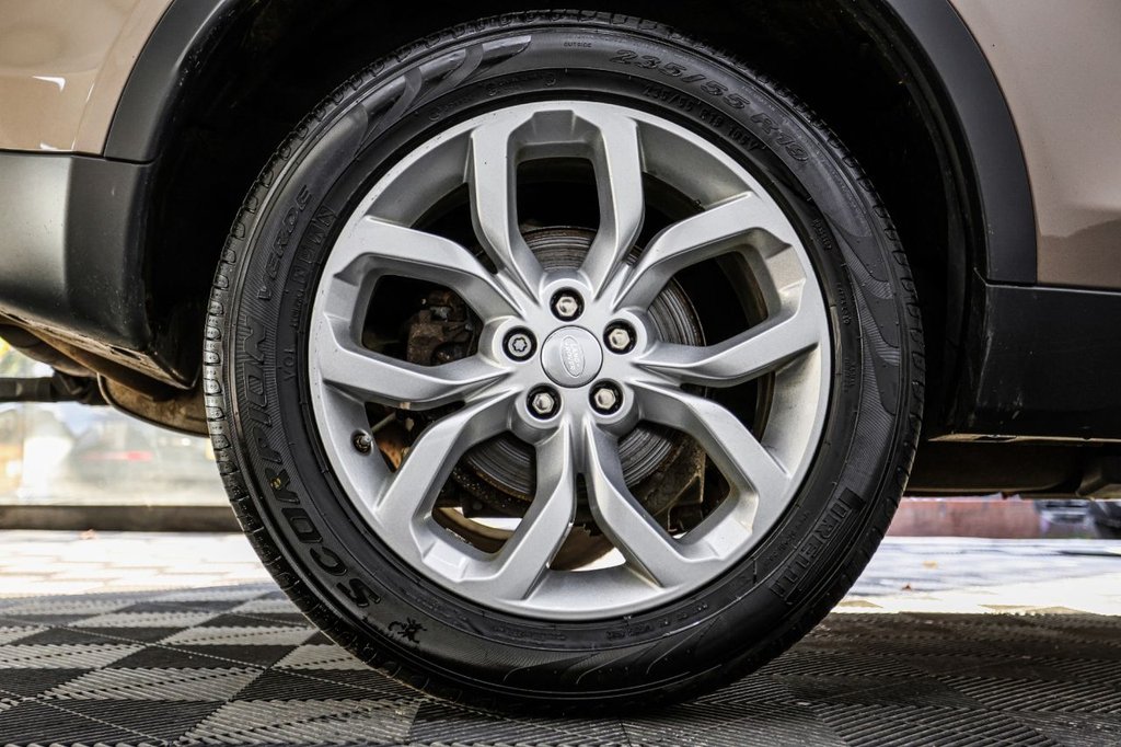 Used Land Rover Discovery Sport 2016 for sale - 76439106: Photo 27