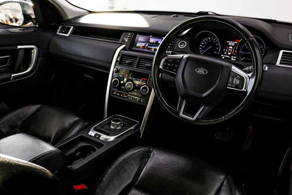 Used Land Rover Discovery Sport 2016 for sale - 76439106: Photo 28