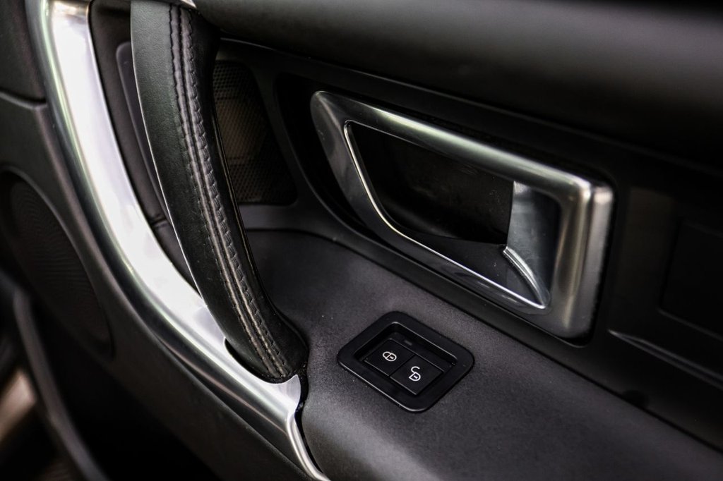 Used Land Rover Discovery Sport 2016 for sale - 76439106: Photo 32