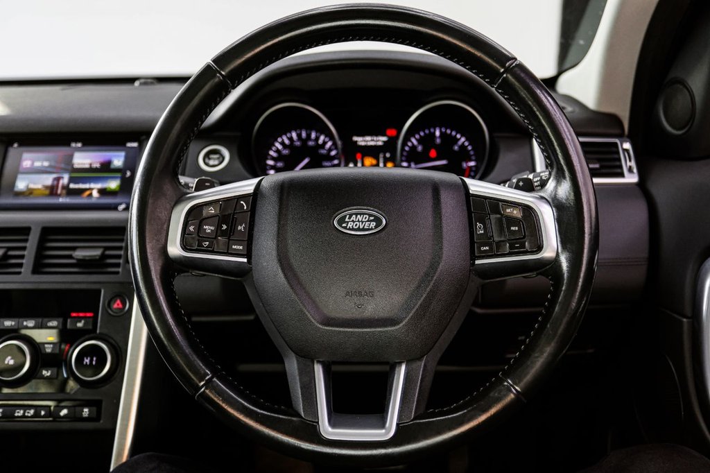 Used Land Rover Discovery Sport 2016 for sale - 76439106: Photo 37
