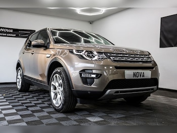 Used Land Rover Discovery Sport 2016 for sale - 76439106: Photo