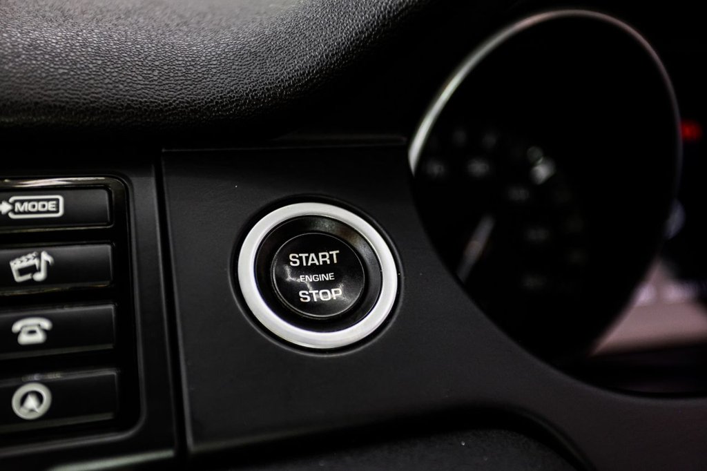 Used Land Rover Discovery Sport 2016 for sale - 76439106: Photo 45