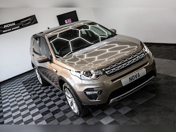 Used Land Rover Discovery Sport 2016 for sale - 76439106: Photo