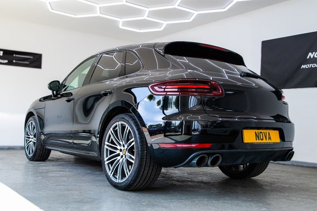Used Porsche Macan 2018 for sale - 76950139: Photo 11