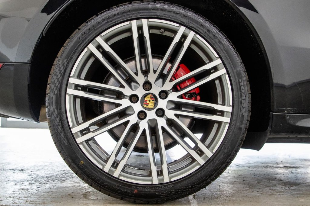 Used Porsche Macan 2018 for sale - 76950139: Photo 21