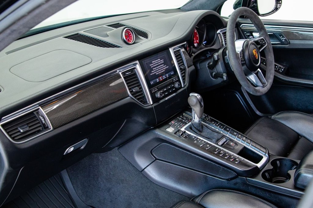 Used Porsche Macan 2018 for sale - 76950139: Photo 23