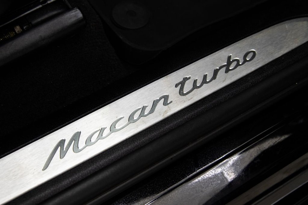 Used Porsche Macan 2018 for sale - 76950139: Photo 30