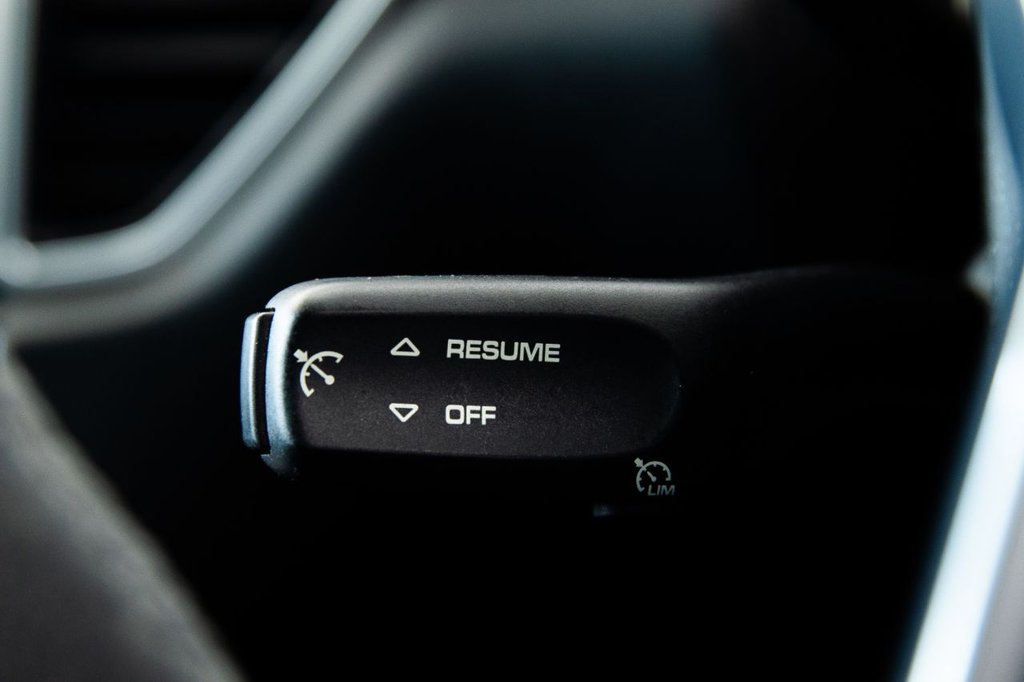 Used Porsche Macan 2018 for sale - 76950139: Photo 39