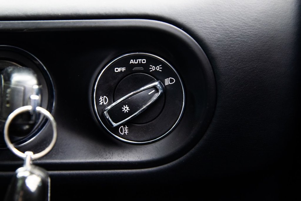 Used Porsche Macan 2018 for sale - 76950139: Photo 41