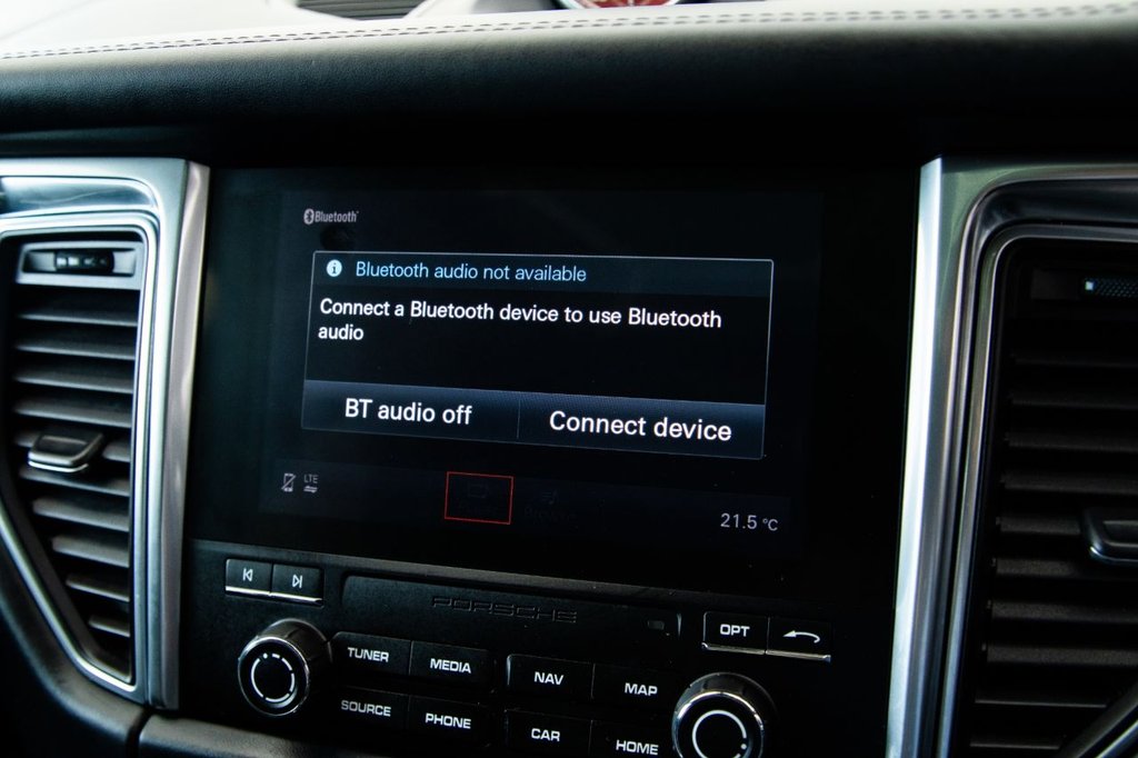 Used Porsche Macan 2018 for sale - 76950139: Photo 43