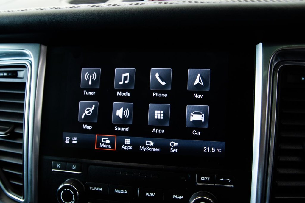 Used Porsche Macan 2018 for sale - 76950139: Photo 48