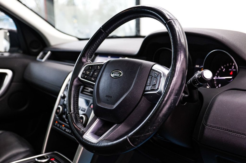 Used Land Rover Discovery Sport 2016 for sale - 77250478: Photo 34