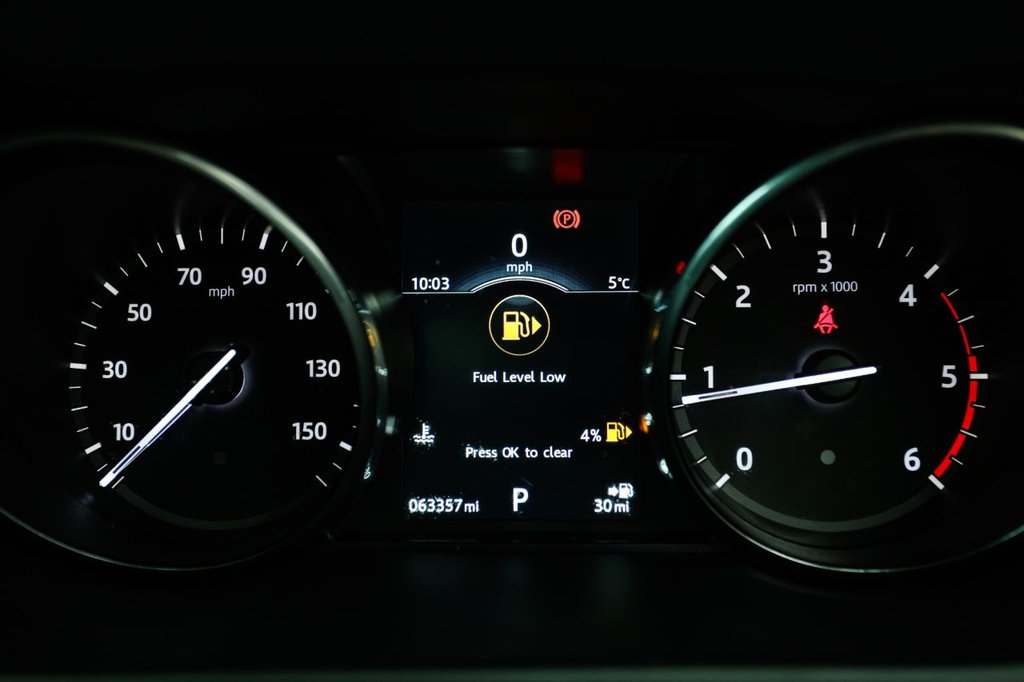 Used Land Rover Discovery Sport 2016 for sale - 77250478: Photo 42