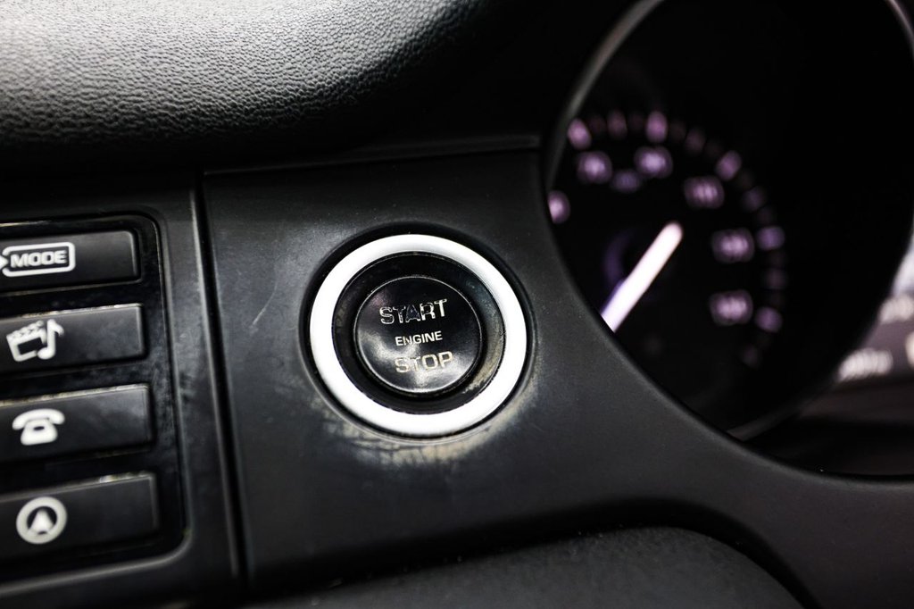 Used Land Rover Discovery Sport 2016 for sale - 77250478: Photo 45