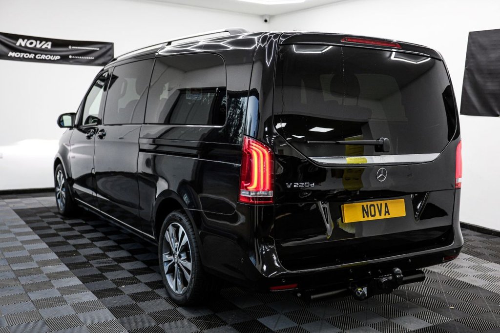 Used Mercedes-Benz V-Class 2017 for sale - 77636786: Photo 12