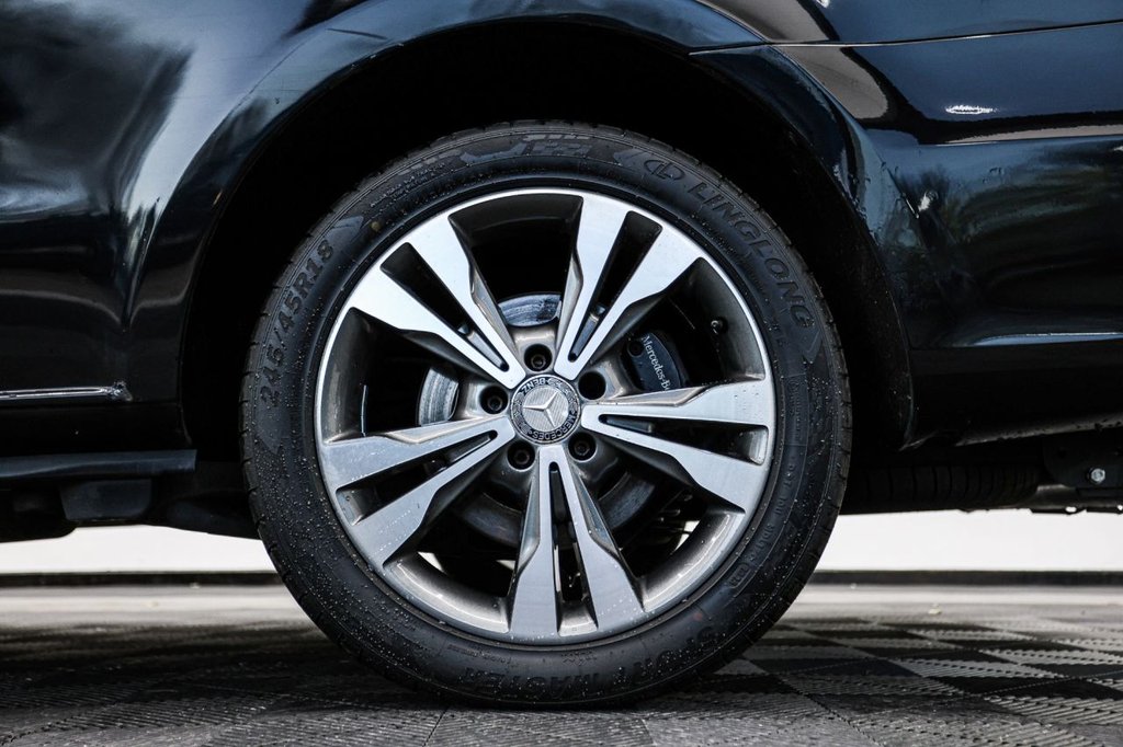 Used Mercedes-Benz V-Class 2017 for sale - 77636786: Photo 15