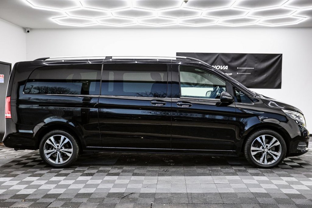 Used Mercedes-Benz V-Class 2017 for sale - 77636786: Photo 5