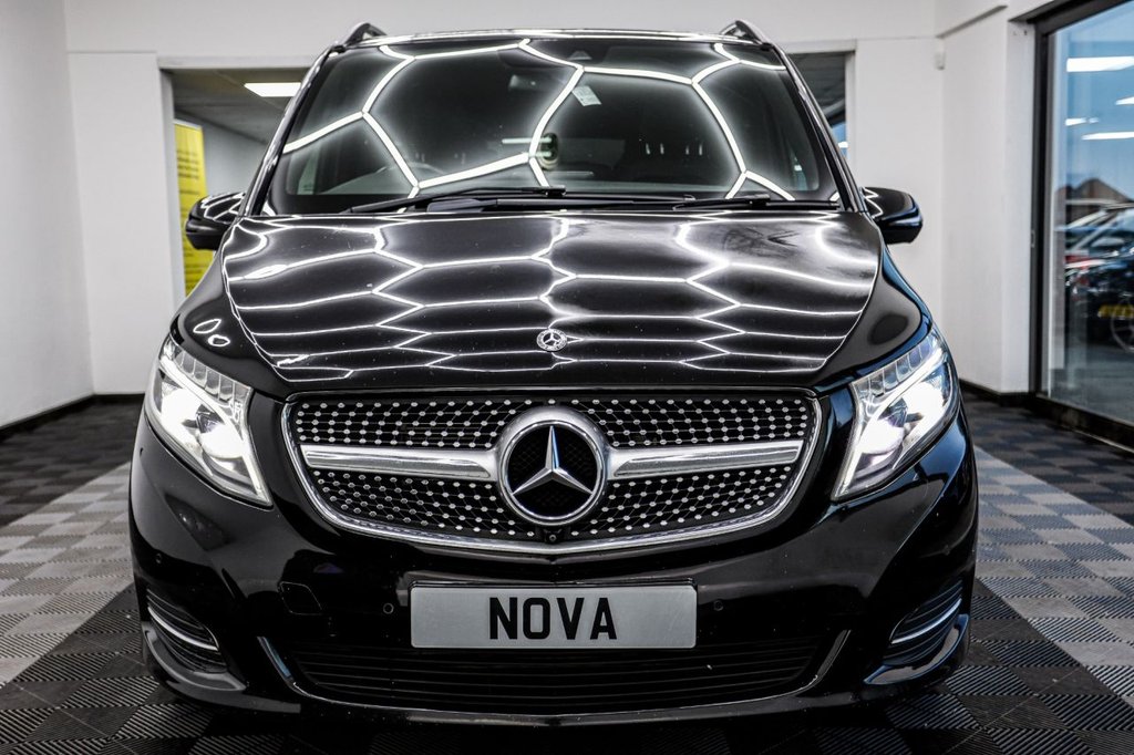 Used Mercedes-Benz V-Class 2017 for sale - 77636786: Photo 8