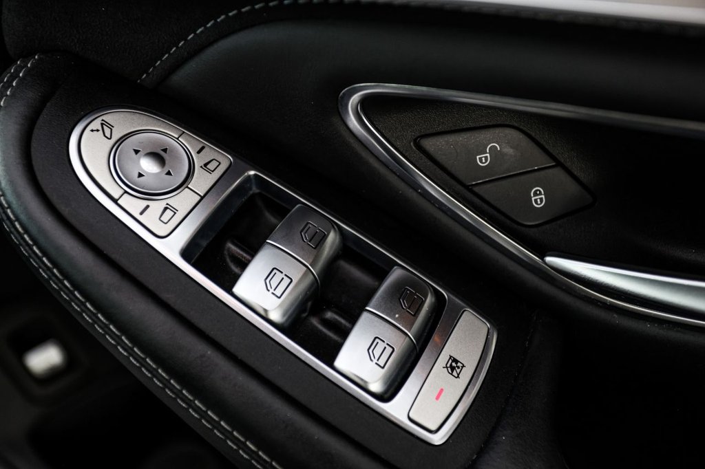 Used Mercedes-Benz C Class 2015 for sale - 76867961: Photo 30