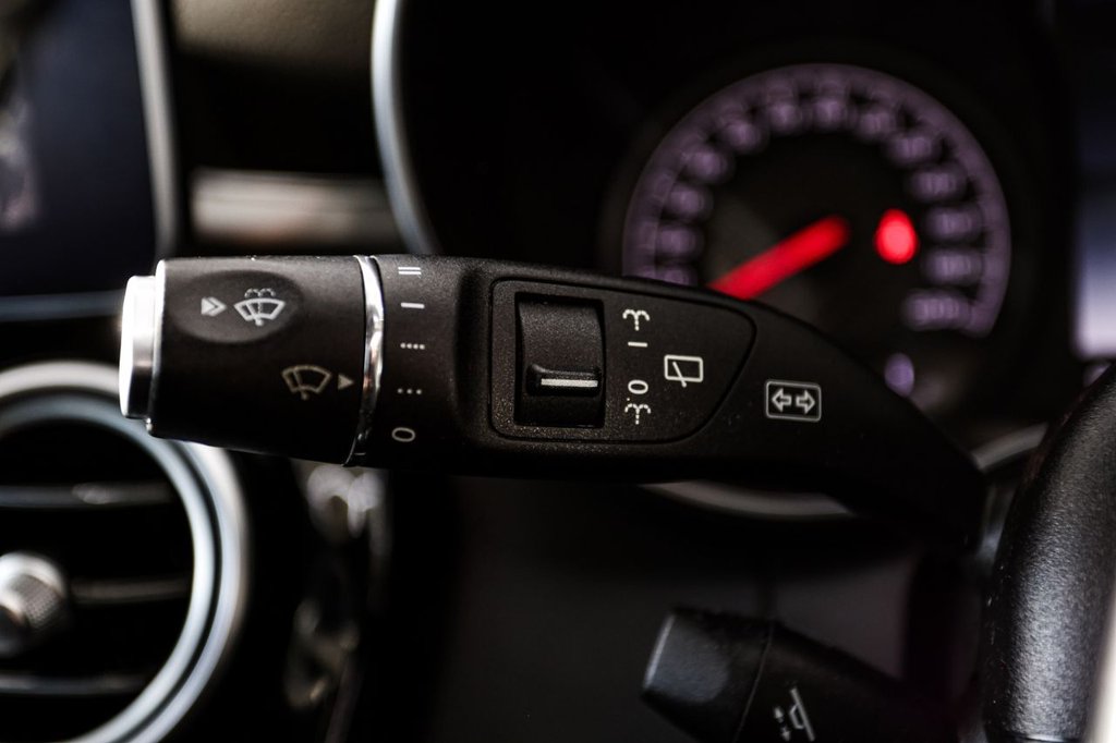 Used Mercedes-Benz C Class 2015 for sale - 76867961: Photo 39